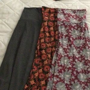 LIKE NEW! LuLaRoe - 3 skirts - 1 price!